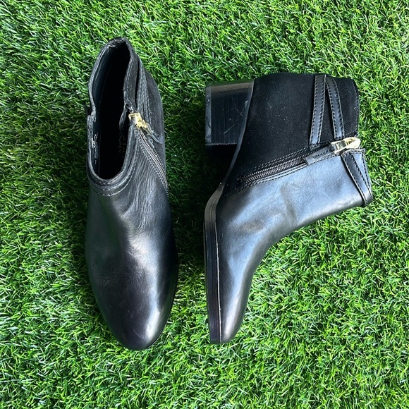 LAUREN RALPH LAUREN Darma Black Ankle Booties size 6.5 women’s - Picture 1 of 10